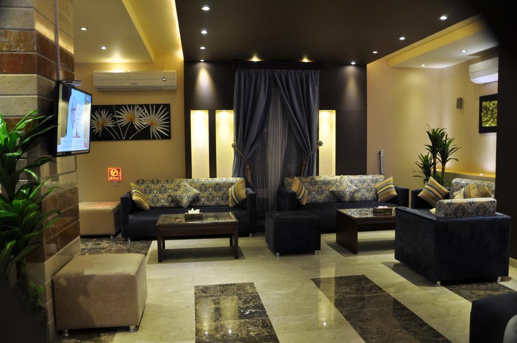 Al Bustan Crown Hotel 2 Arar Luaran gambar