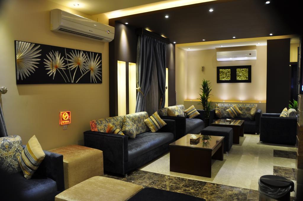 Al Bustan Crown Hotel 2 Arar Luaran gambar