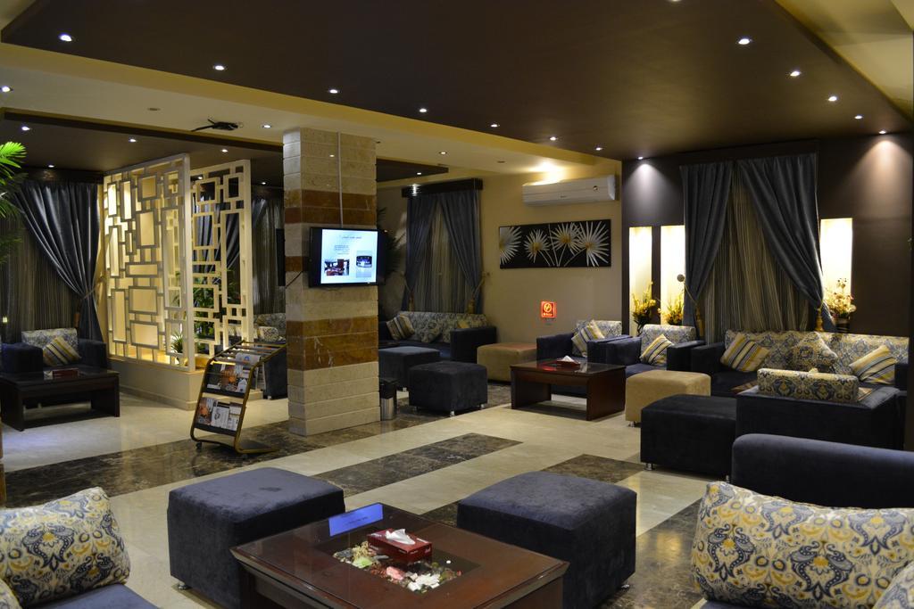 Al Bustan Crown Hotel 2 Arar Luaran gambar